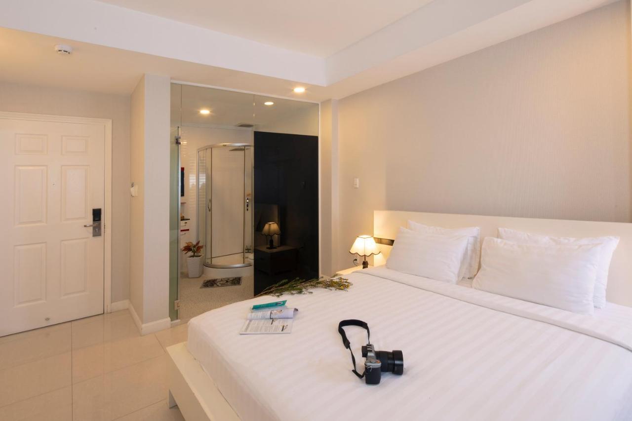 Sunshine Boutique Hotel Phu My Hung Хошимин Экстерьер фото