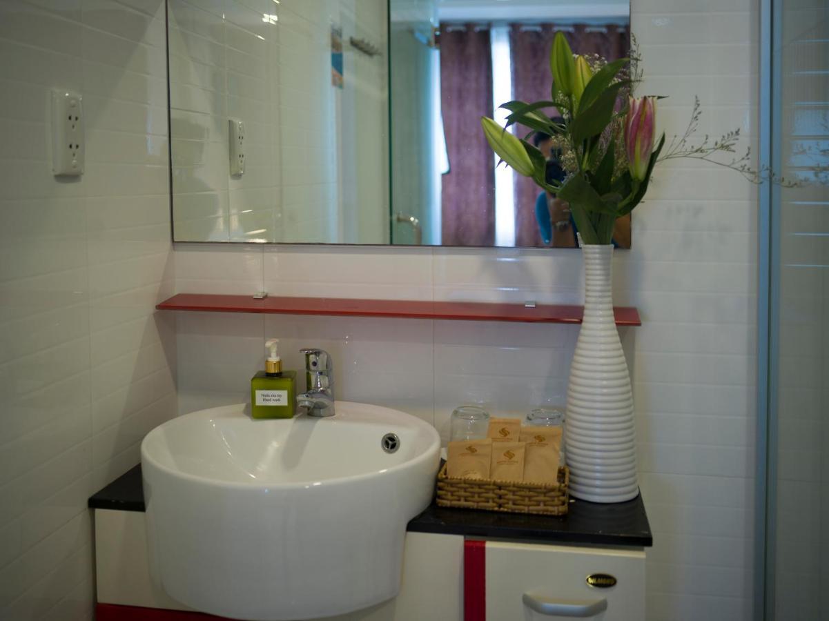 Sunshine Boutique Hotel Phu My Hung Хошимин Экстерьер фото