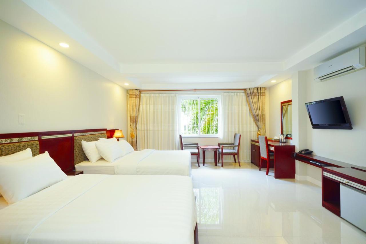 Sunshine Boutique Hotel Phu My Hung Хошимин Экстерьер фото