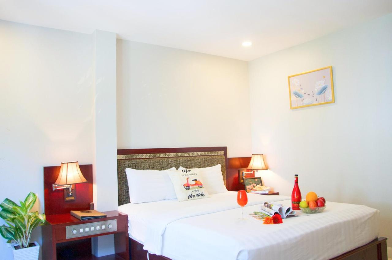 Sunshine Boutique Hotel Phu My Hung Хошимин Экстерьер фото