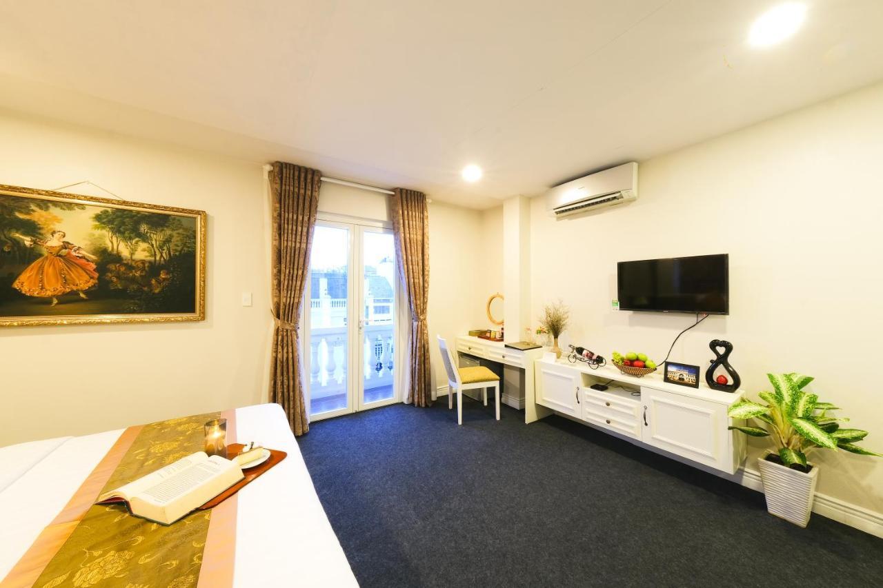 Sunshine Boutique Hotel Phu My Hung Хошимин Экстерьер фото