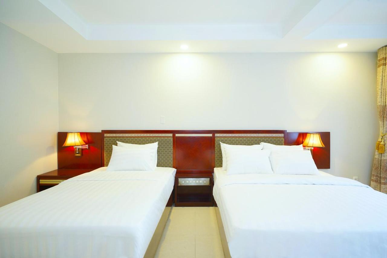 Sunshine Boutique Hotel Phu My Hung Хошимин Экстерьер фото